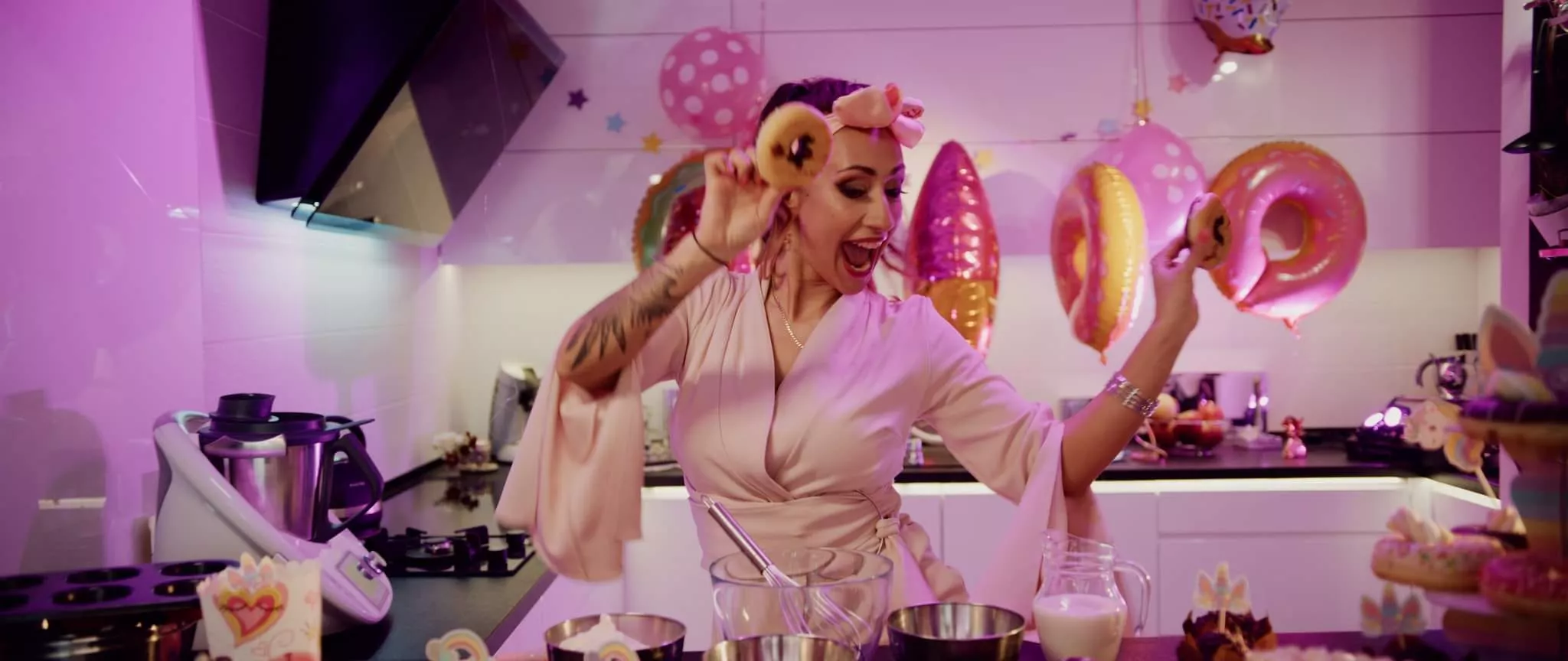 Znany zespół disco polo odsłonił karty! Magda Klepacka i Marcin Charmaciński zaprezentowali kulisy swojej nowej produkcji 2Magic! 